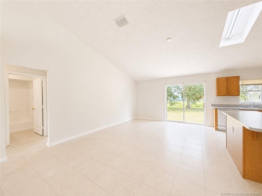 756 SE Lansdowne Avenue, Port Saint Lucie, FL 34983 Photo