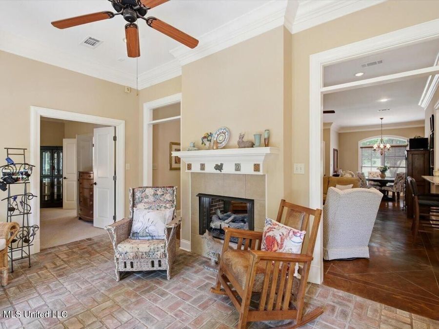 Property Image 40