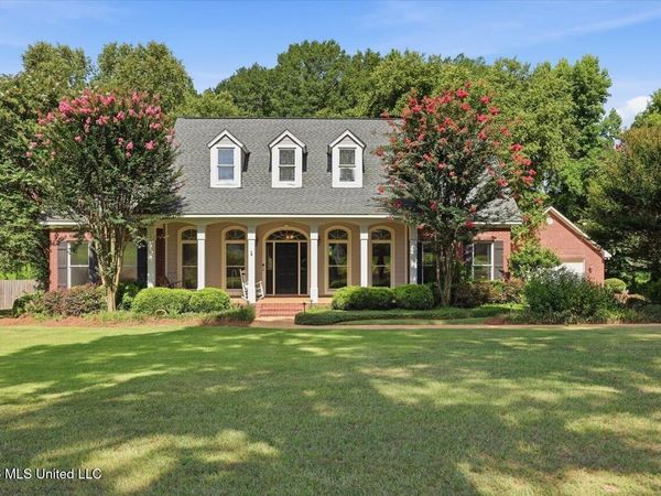 108 Blueberry Hill Lane, Clinton, MS 39056