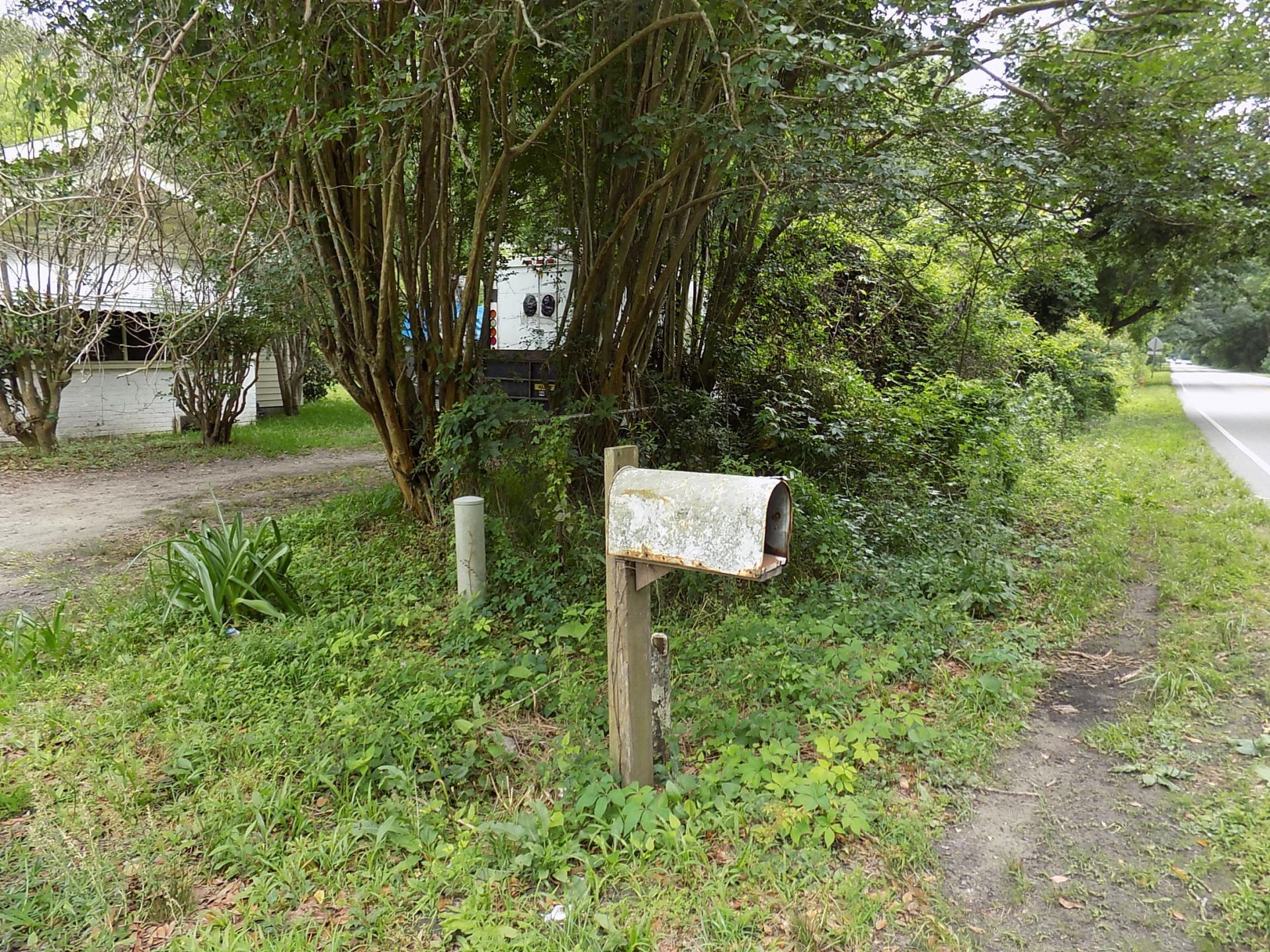 571 Main Road Photo 7