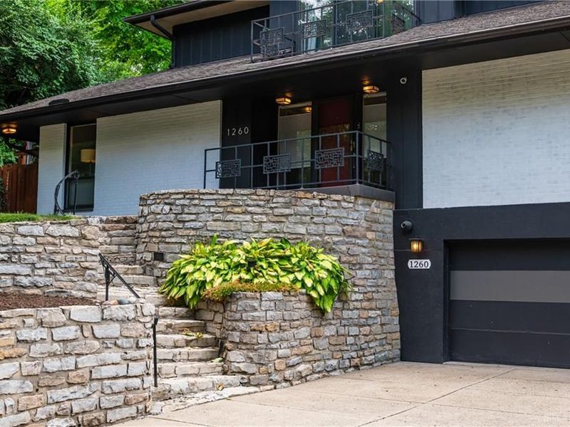 1260 Brooklands Road, Kettering, OH 45409 Photo 2