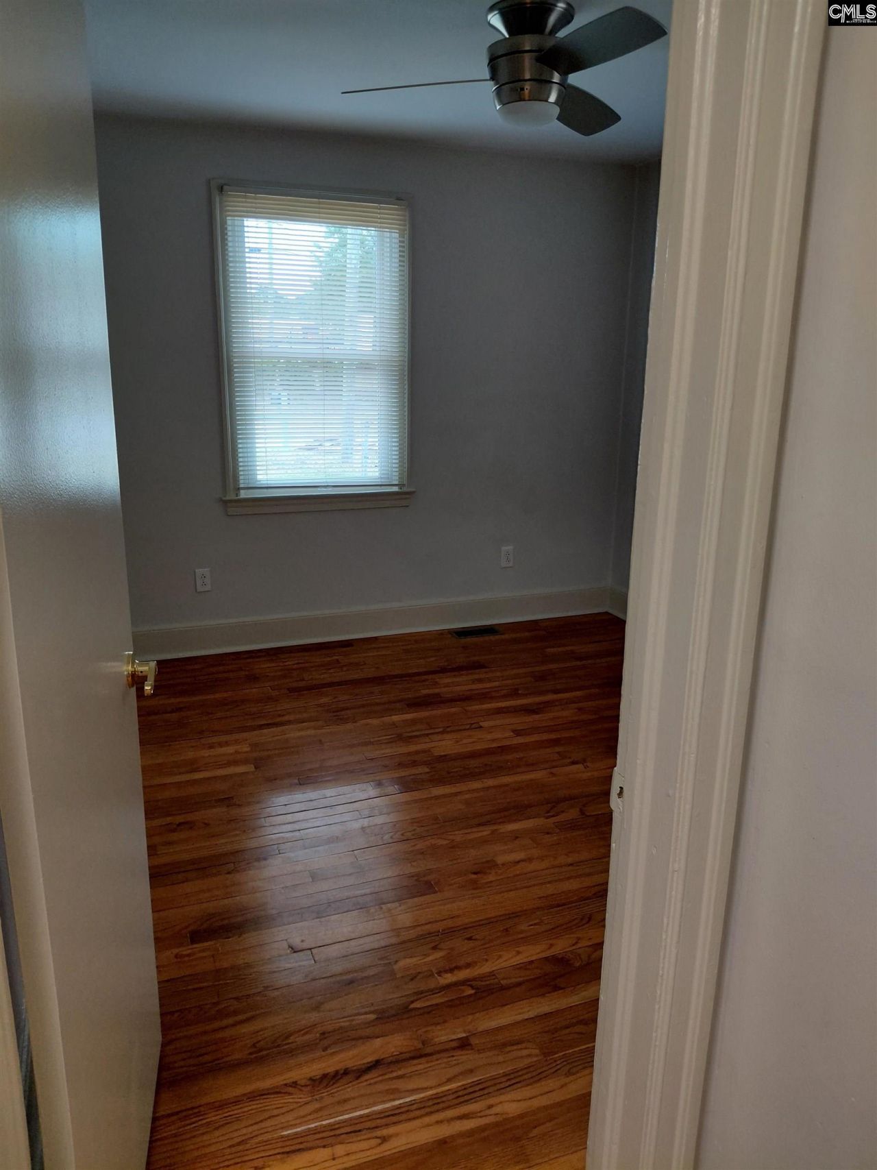 2913 English Avenue  Photo 8