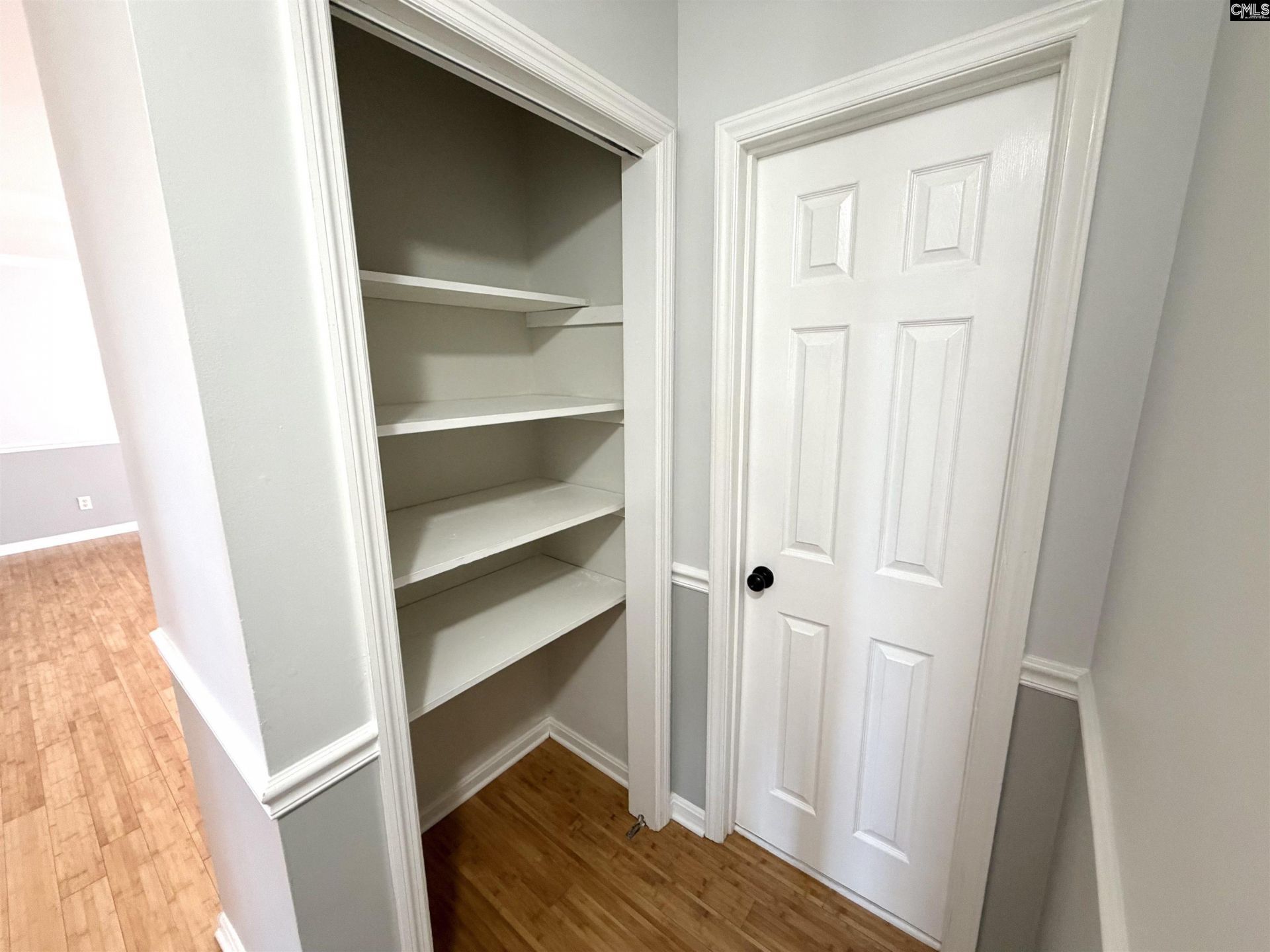 7912 Wessex Lane Photo 23