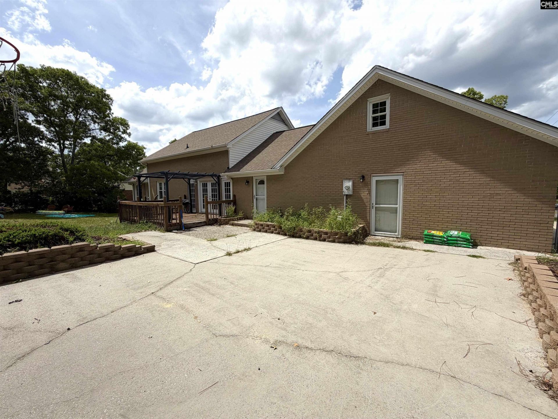 7912 Wessex Lane Photo 43
