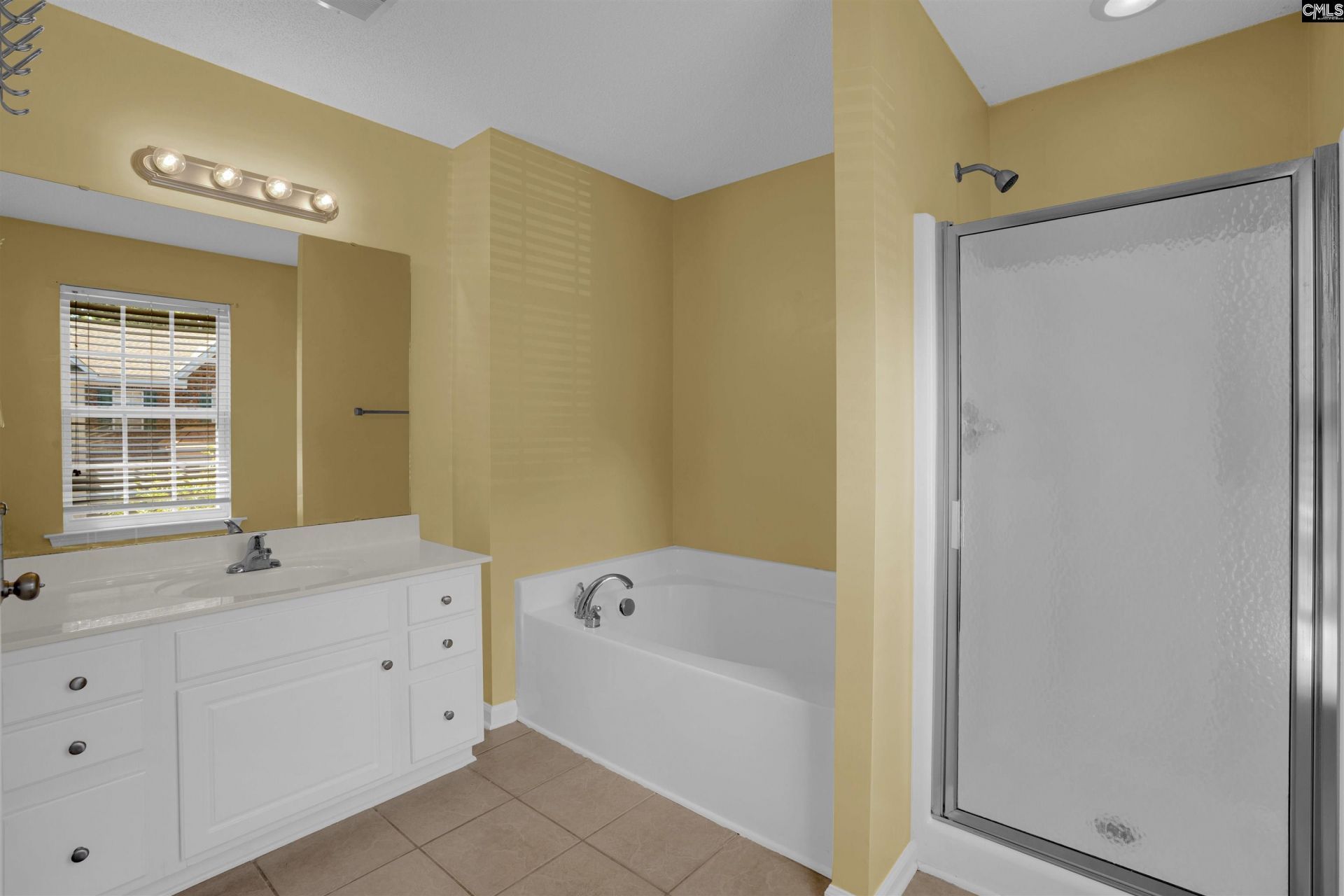 117 Tuscany Court Photo 19