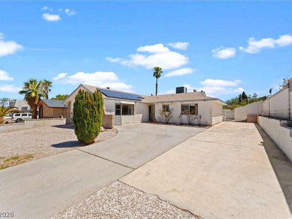 7313 Gray Street, Las Vegas, NV 89145