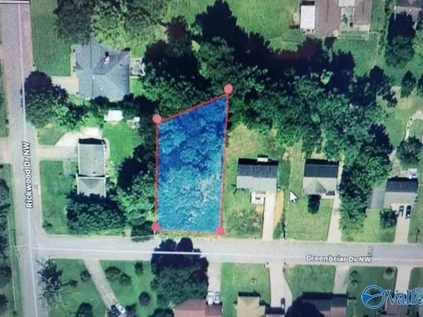 3640 Greenbriar Drive NW, Huntsville, AL 35810