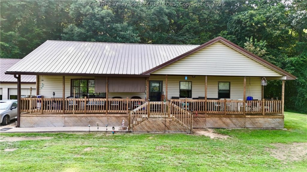 638 Eagle Run Road, Scott Depot, WV 25560 Main Photo