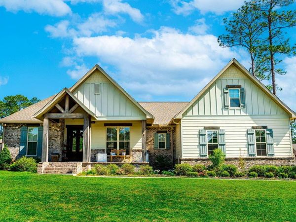 56 Carlsbad, Hattiesburg, MS 39402