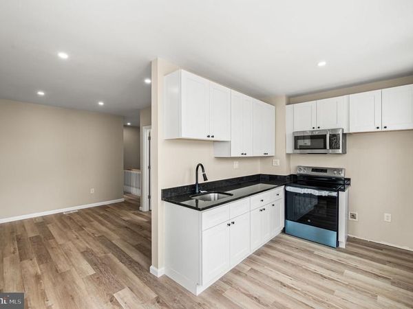 301 W RUSCOMB STREET, PHILADELPHIA, PA 19120