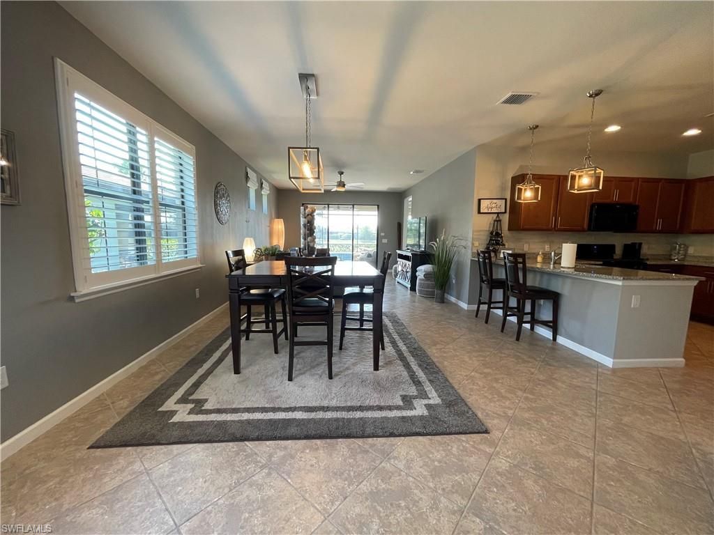 7631 Jacaranda Ln , Naples, FL 34114 Photo