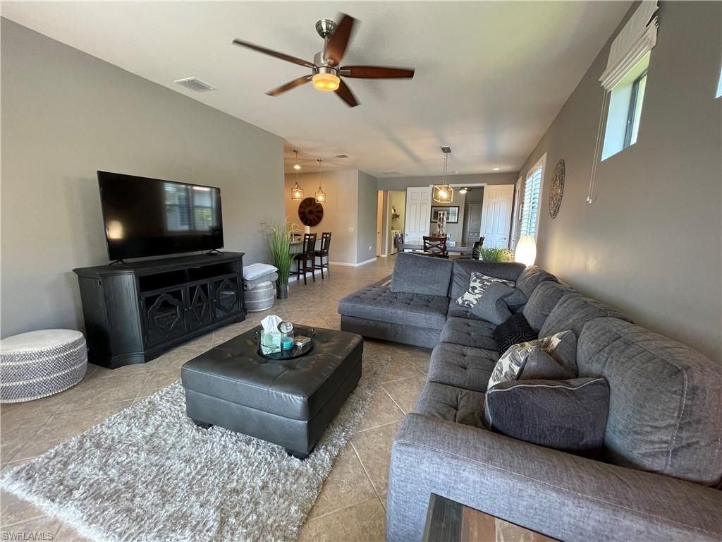 7631 Jacaranda Ln , Naples, FL 34114 Photo