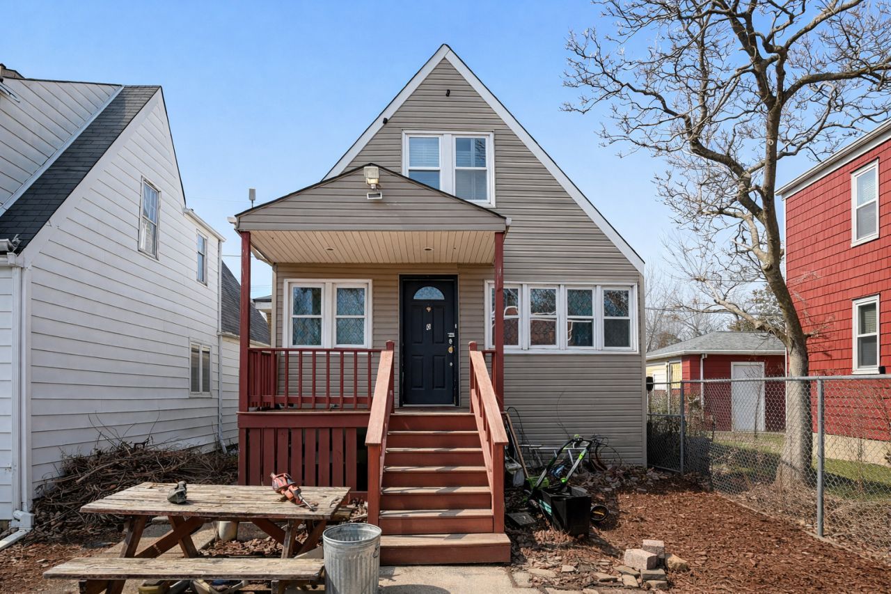 3350 N Overhill Avenue , Chicago, IL 60634 Main Photo