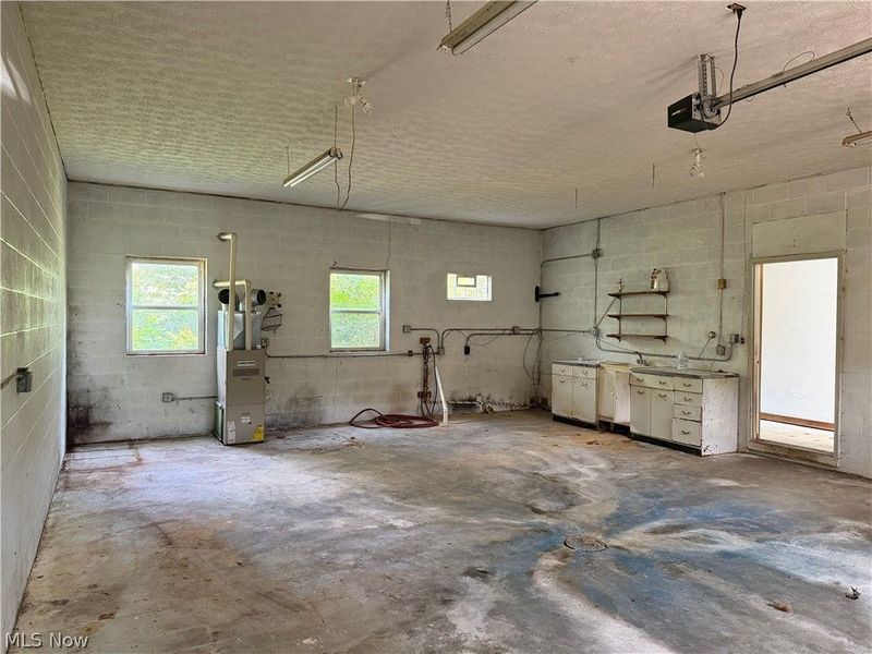 6300 Summers Road, Hartsgrove, OH 44099 Photo 3