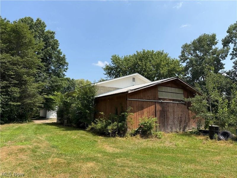 6300 Summers Road, Hartsgrove, OH 44099 Photo 8