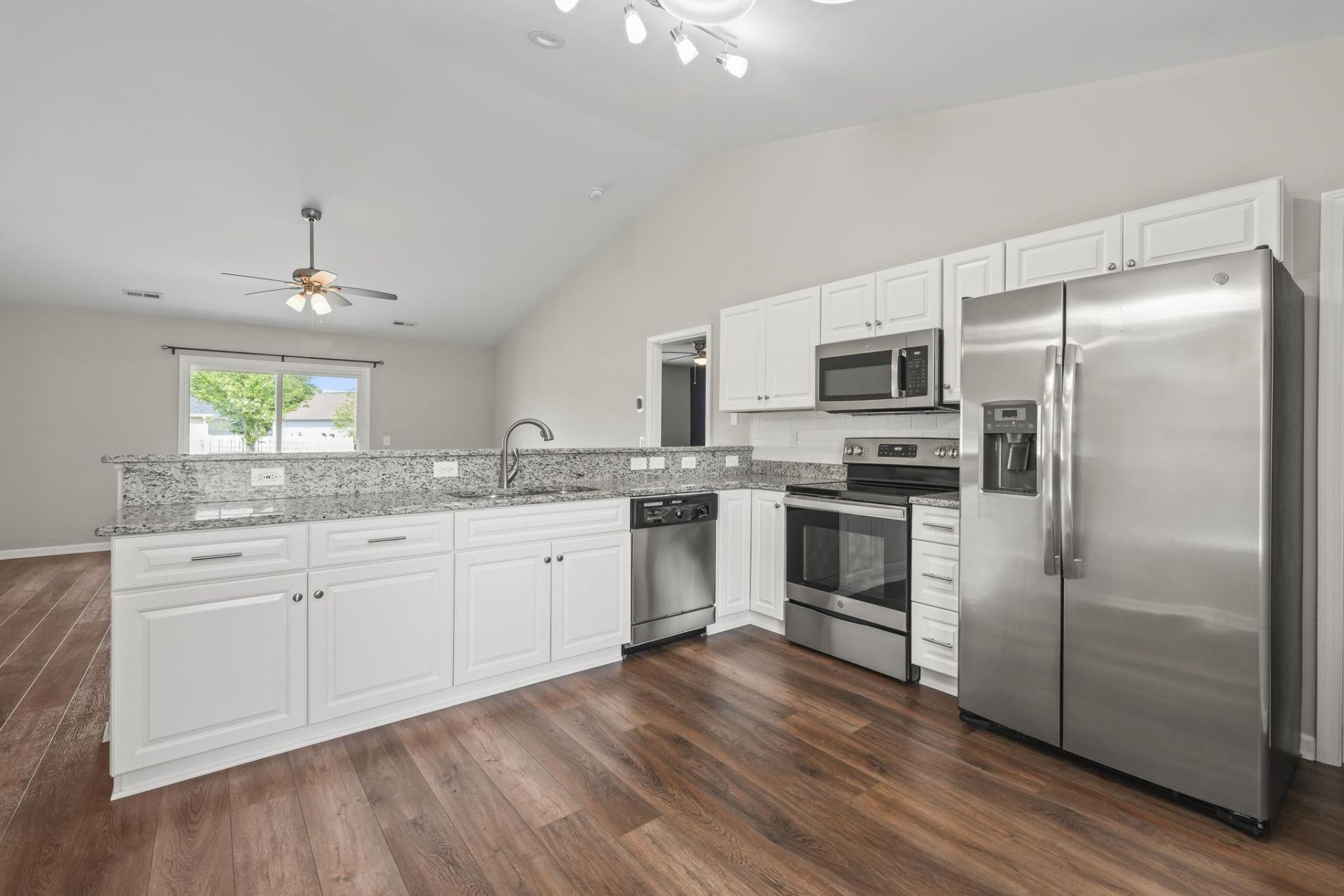 4572 E Walkerton Rd. Photo 11