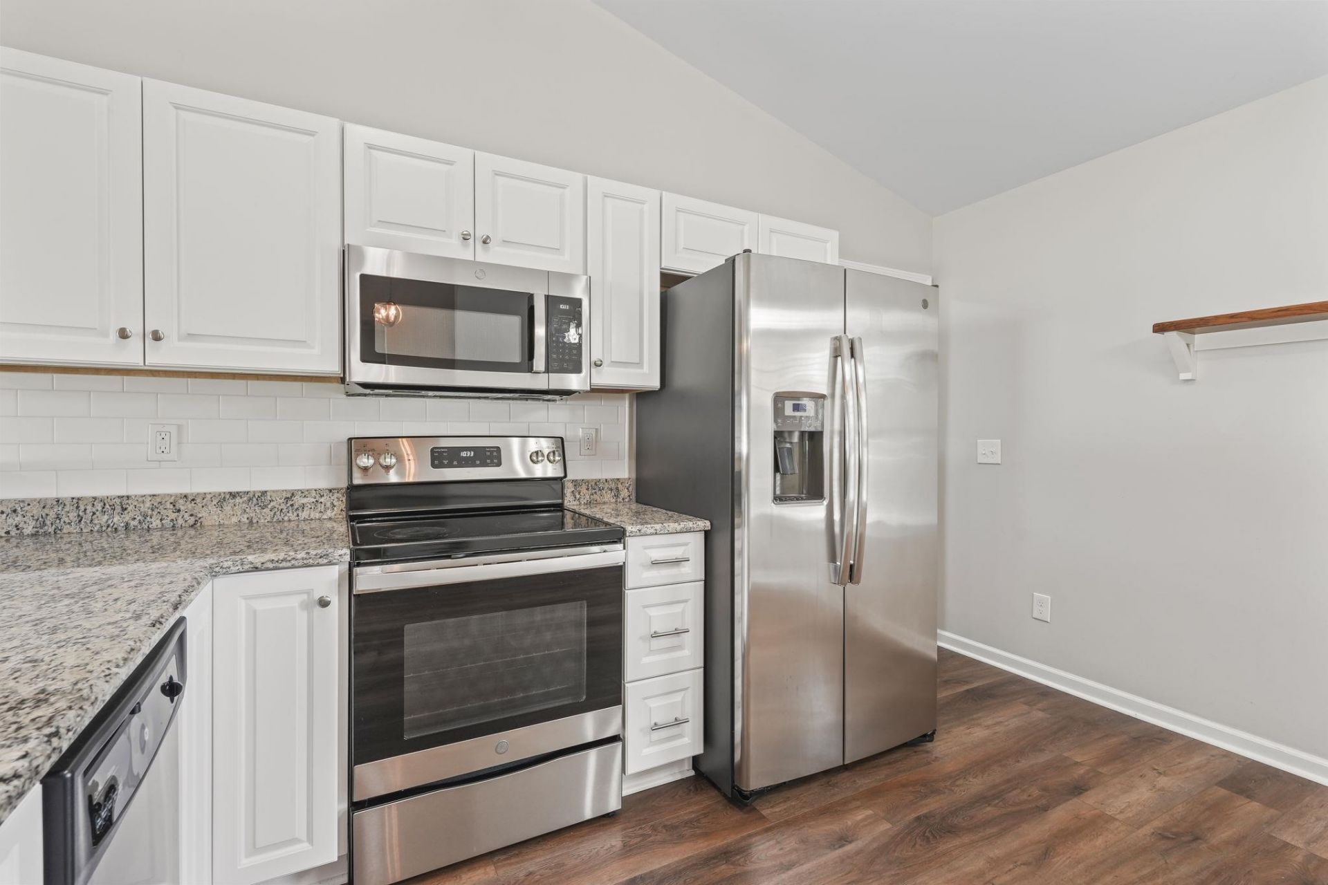 4572 E Walkerton Rd. Photo 12