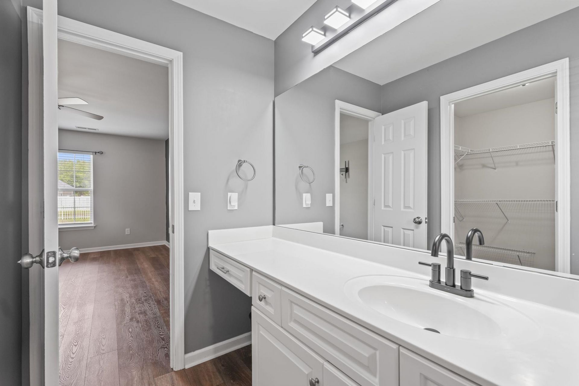 4572 E Walkerton Rd. Photo 28