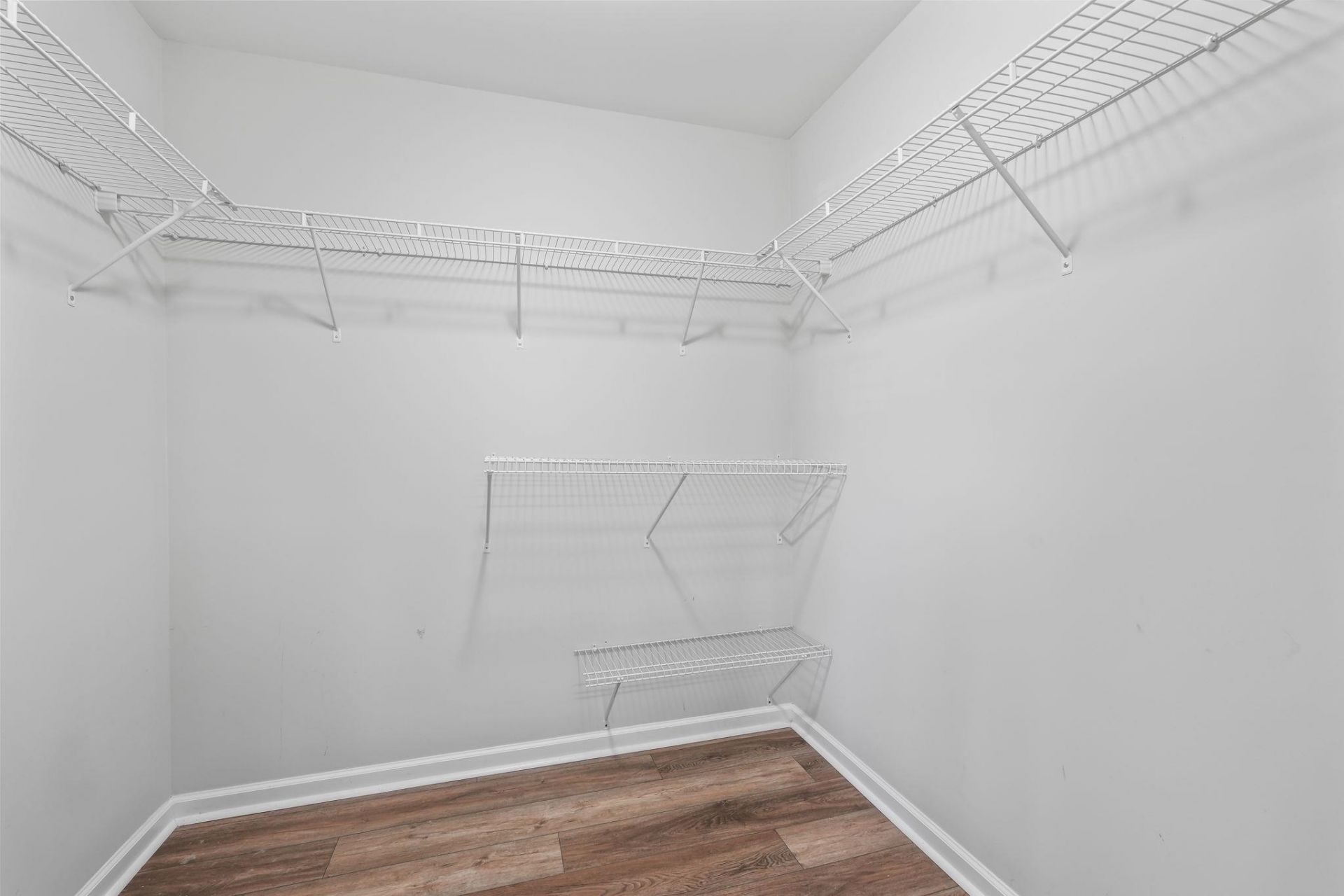 4572 E Walkerton Rd. Photo 29