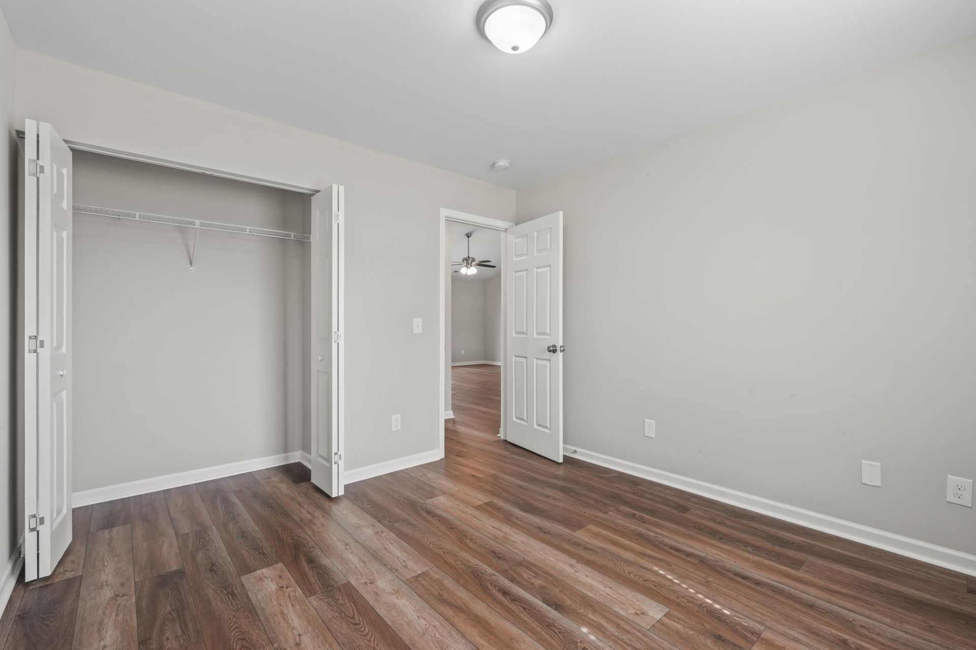 4572 E Walkerton Rd. Photo 32