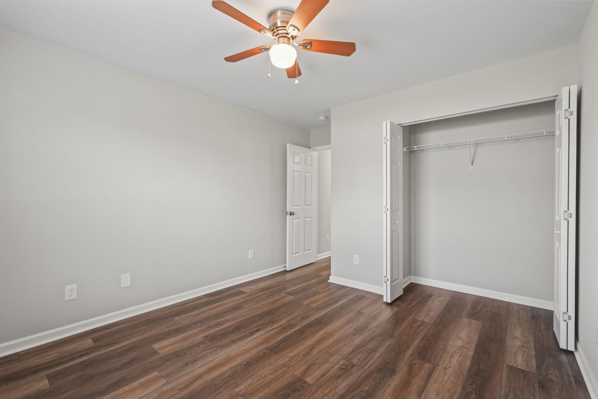 4572 E Walkerton Rd. Photo 34