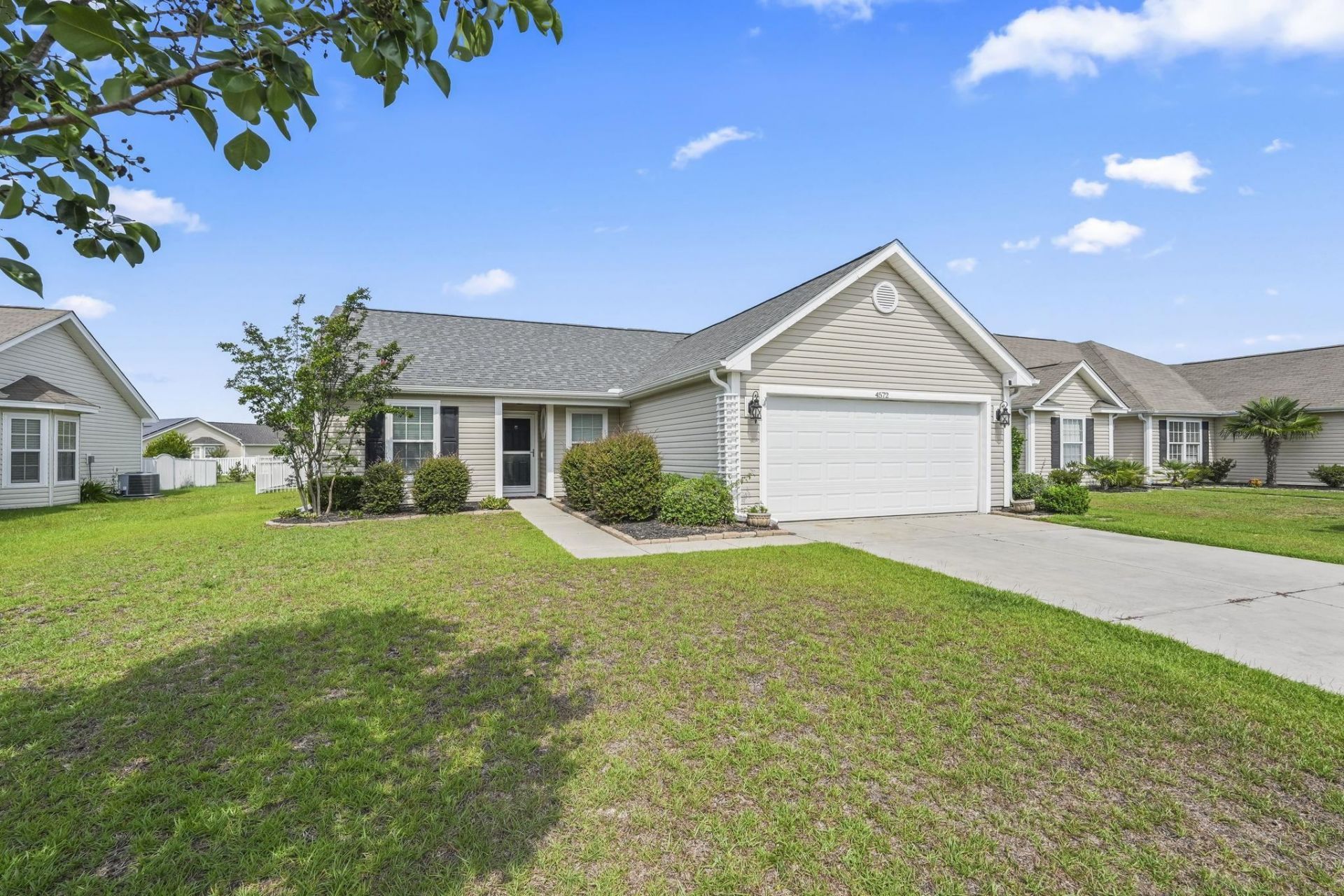 4572 E Walkerton Rd. Photo 5