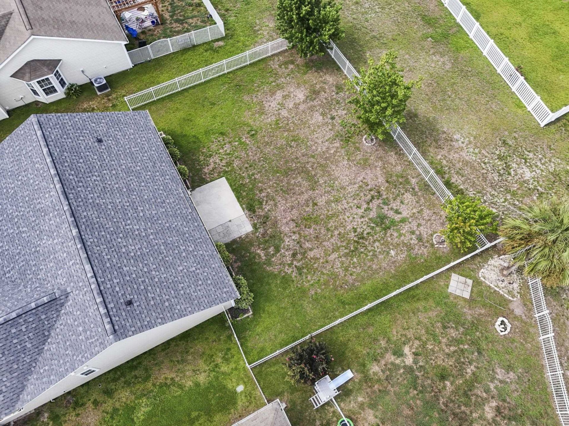 4572 E Walkerton Rd. Photo 7