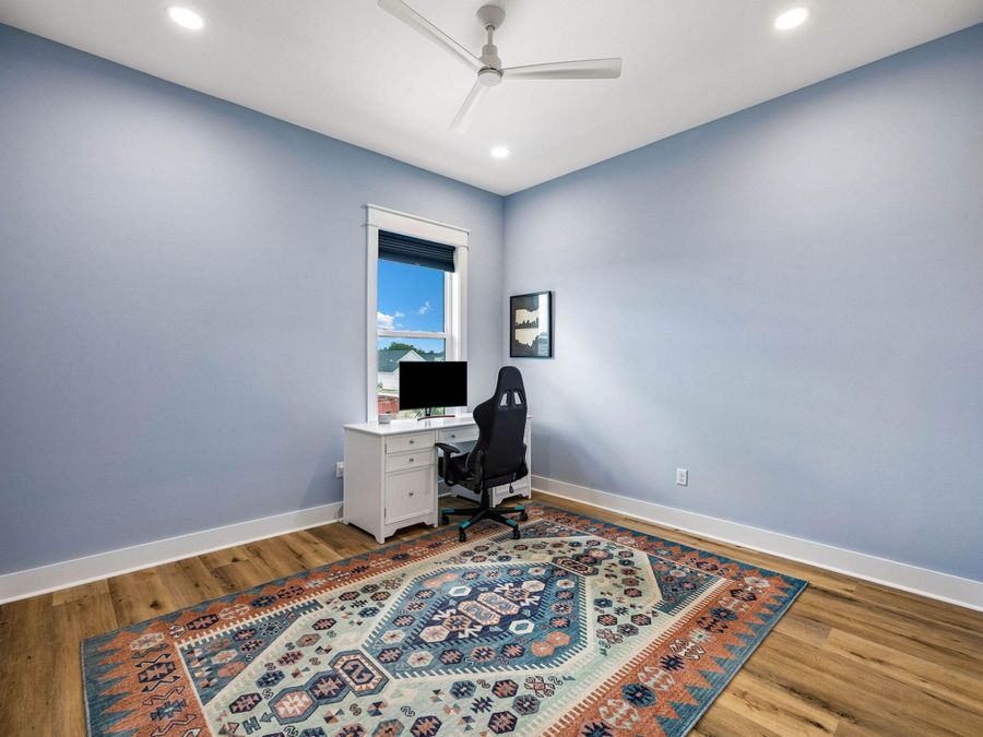 Property Image 39