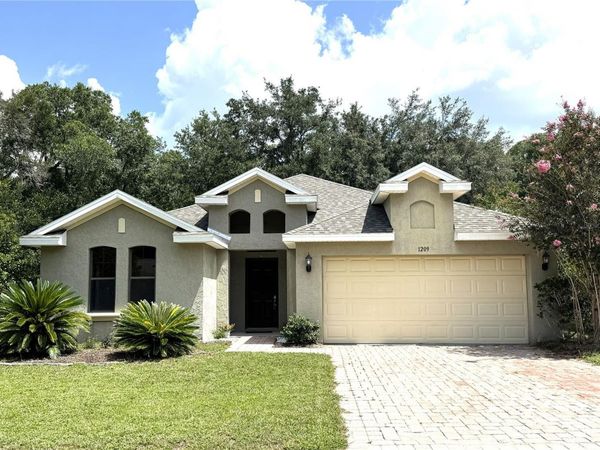 1209 BRAMLEY LANE , DELAND, FL 32720