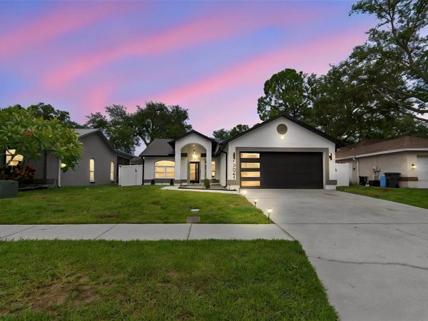 12041 68TH STREET , LARGO, FL 33773