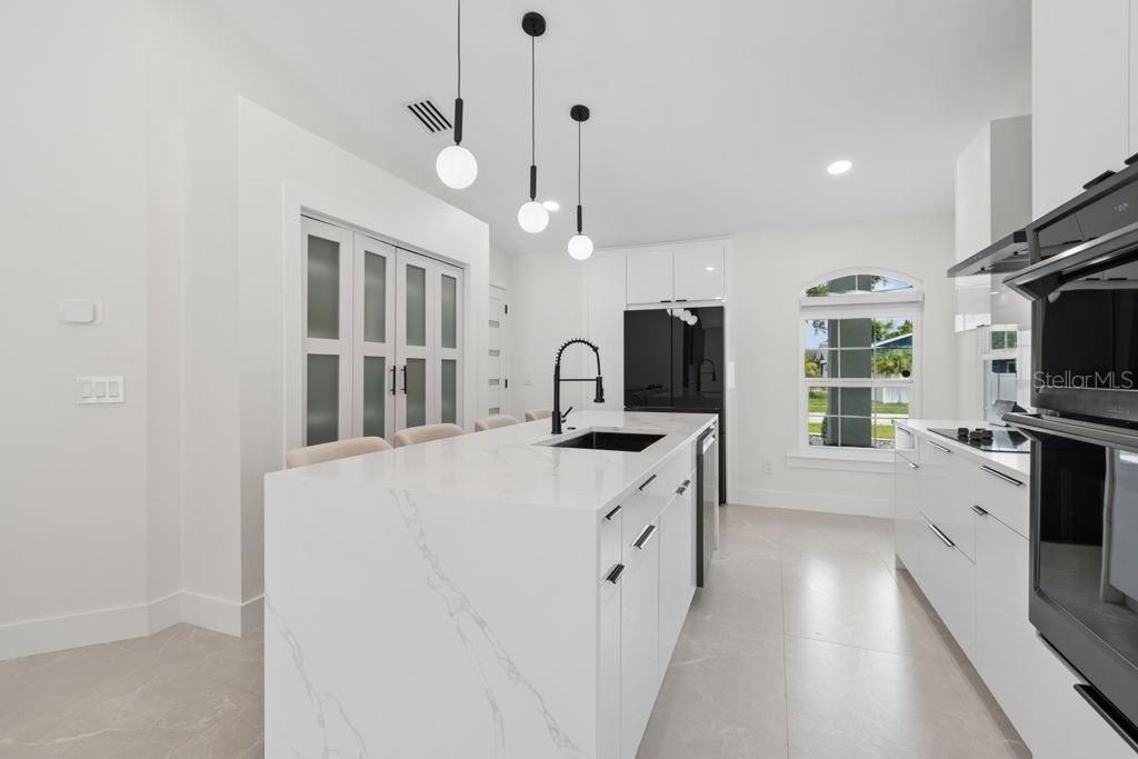 12041 68th Street, Largo, FL 33773 Photo
