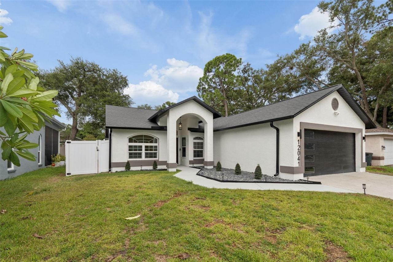 12041 68th Street, Largo, FL 33773 Photo