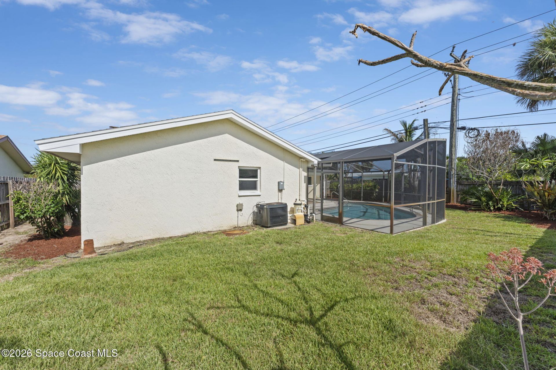 550 Temple Street , Satellite Beach, FL 32937 Photo