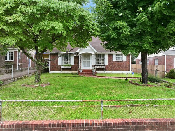 2925 Glenmeade Dr , Nashville, TN 37216