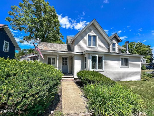 28 Stewart Avenue, Bolton Landing, NY 12814