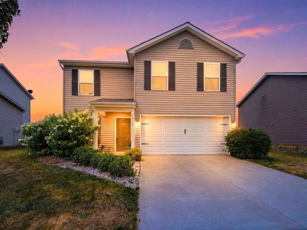 2018 Greyson Drive, Auburn, IN 46706