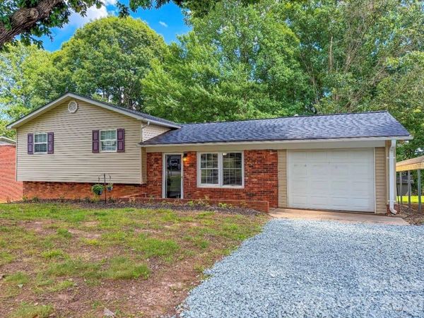 130 Powder Horn Road , Mooresville, NC 28115