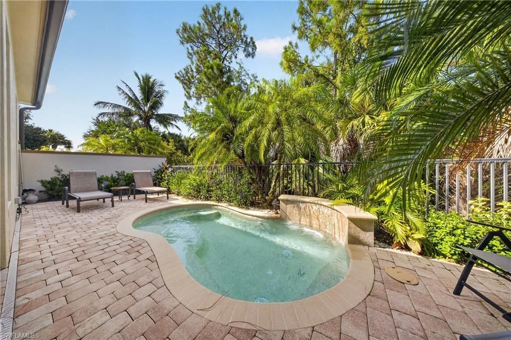 7890 Allende Ln, Naples, FL 34113 Photo