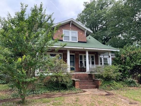 1525 Rankin Road , Greensboro, NC 27405