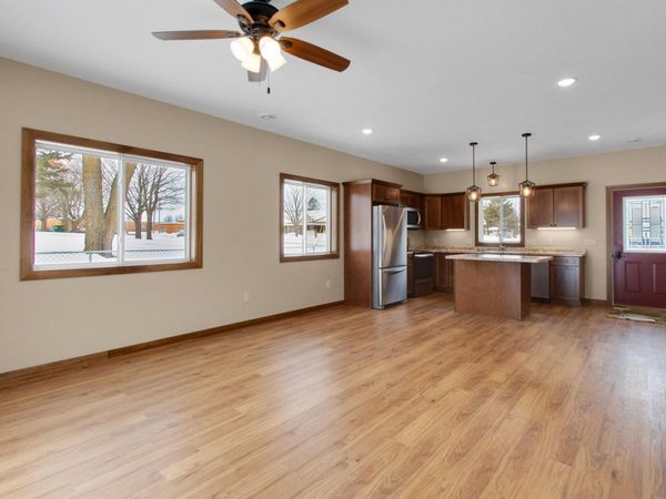 411 Bullis Street, Kenyon, MN 55946