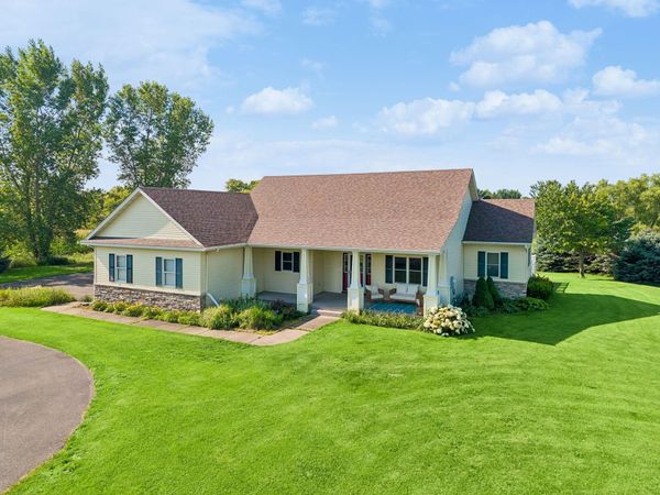 1749 110th Avenue , Hammond, WI 54015