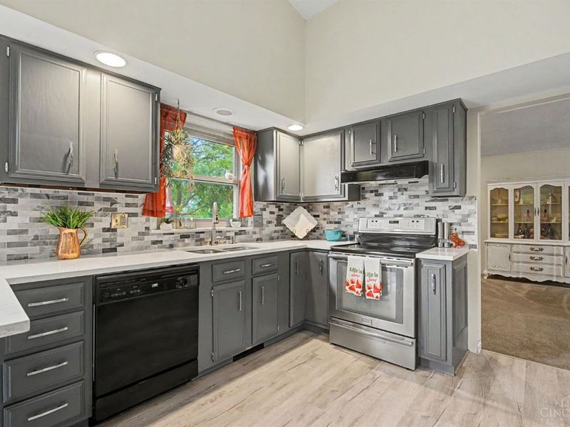 1815 NW Washington Boulevard, Hamilton, OH 45013 Photo 6