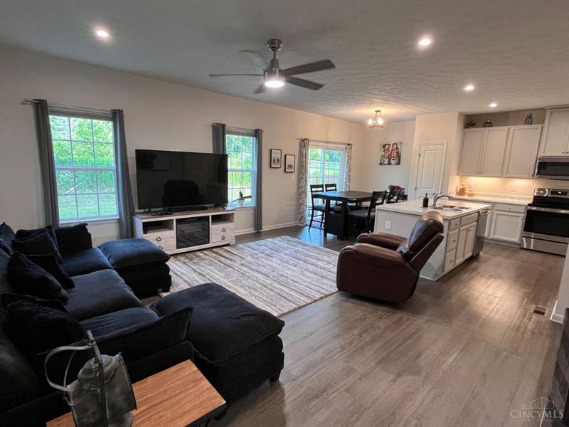 2944 Cardiff Court, Fairfield Twp, OH 45011 Photo 10