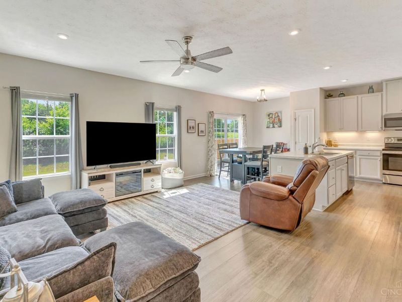 2944 Cardiff Court, Fairfield Twp, OH 45011 Photo 11