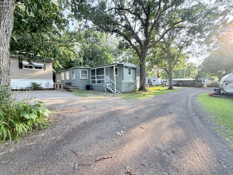 8786 North Shore Boulevard, Unit 33, Marblehead, OH 43440 Photo 22