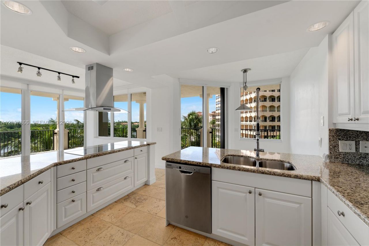 13627 Deering Bay Dr, Unit 404, Coral Gables, FL 33158 Photo