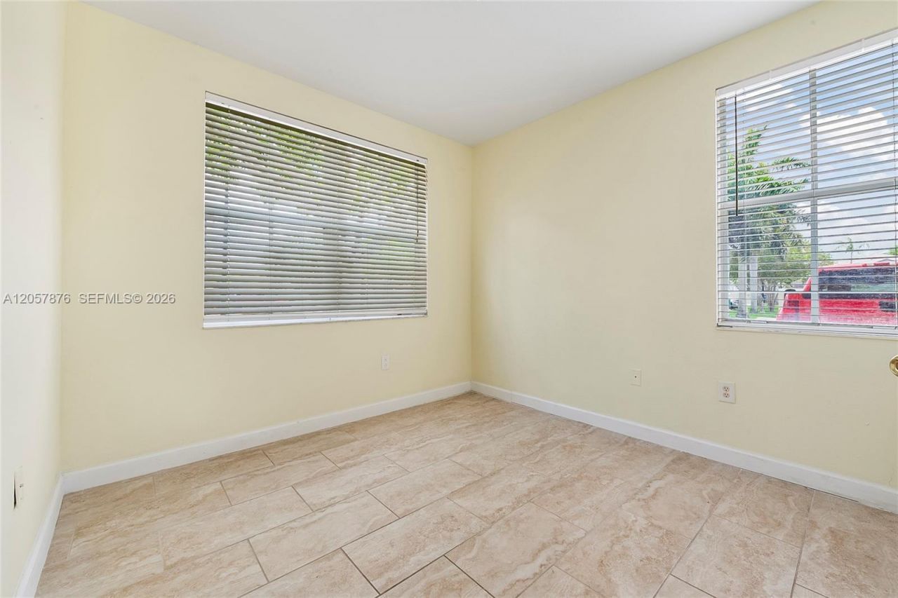 230 SE 29th Ave, Unit 1, Homestead, FL 33033 Photo