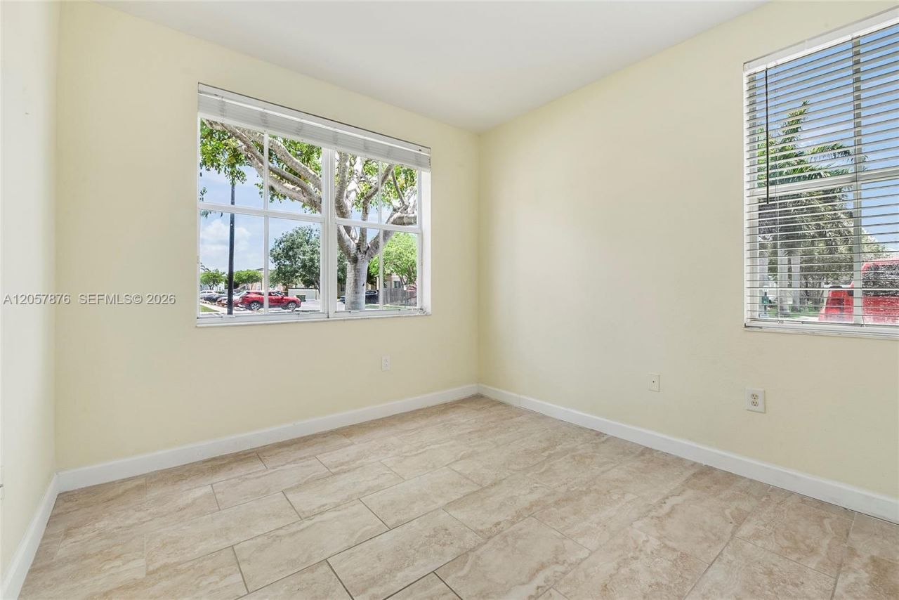 230 SE 29th Ave, Unit 1, Homestead, FL 33033 Photo