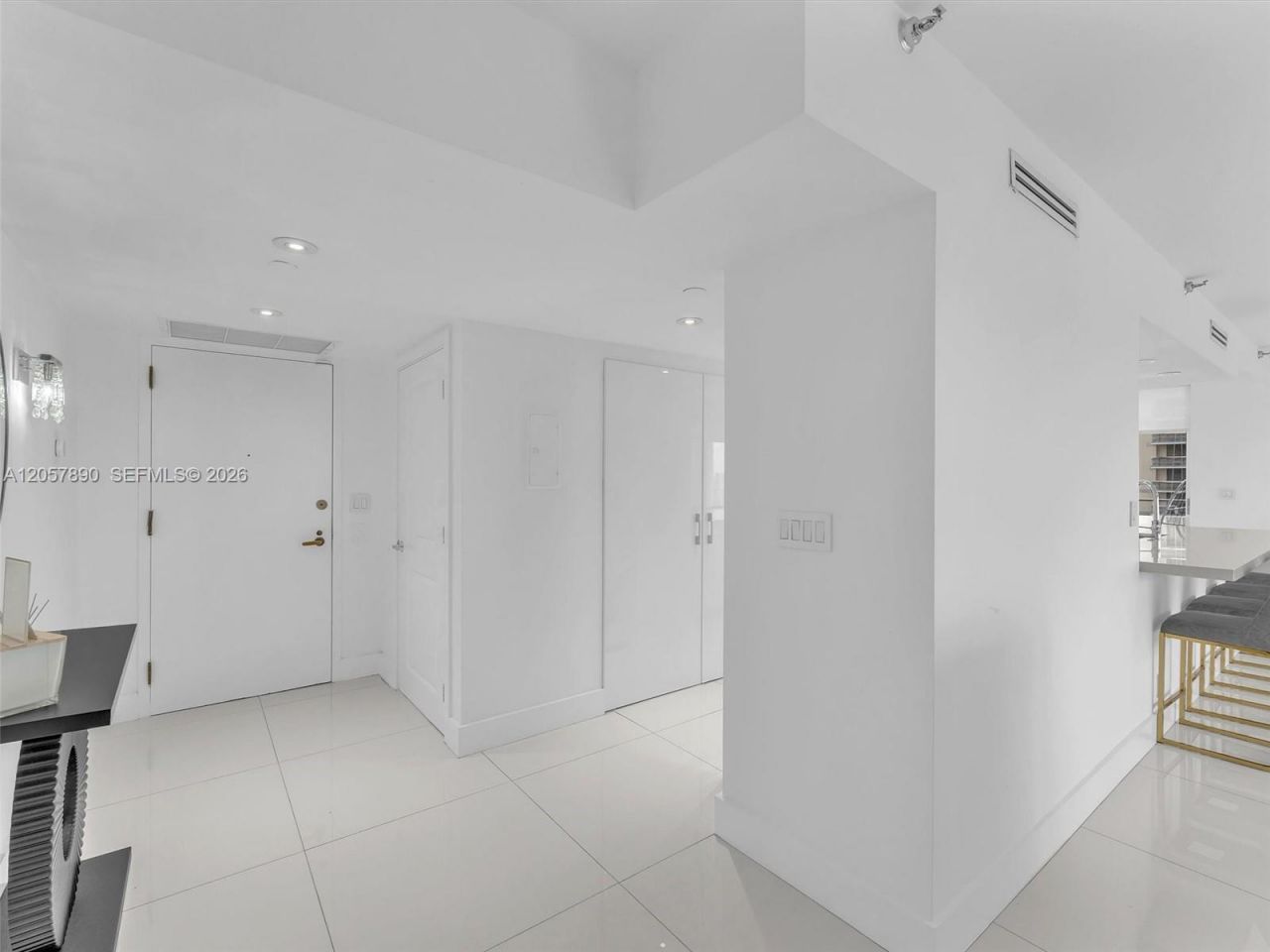 19707 Turnberry Way , Unit 21D, Aventura, FL 33180 Photo