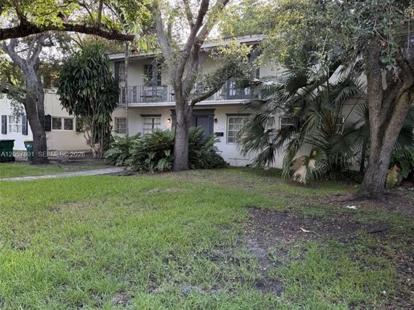 4855 University Dr , Unit 4855, Coral Gables, FL 33146